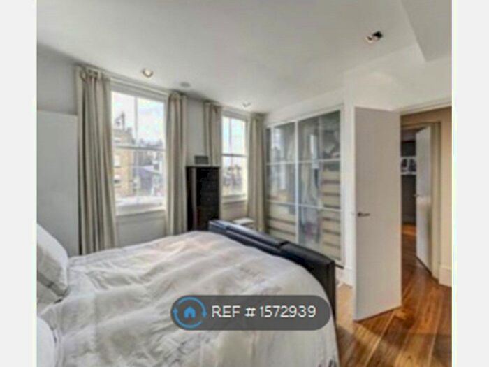 2 Bedroom Flat To Rent In Roland Gardens, London, SW7