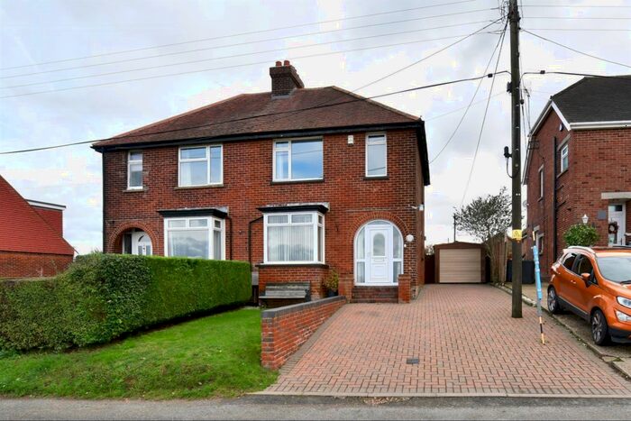 3 Bedroom Semi-Detached House For Sale In New House Lane, Canterbury, Kent, CT4