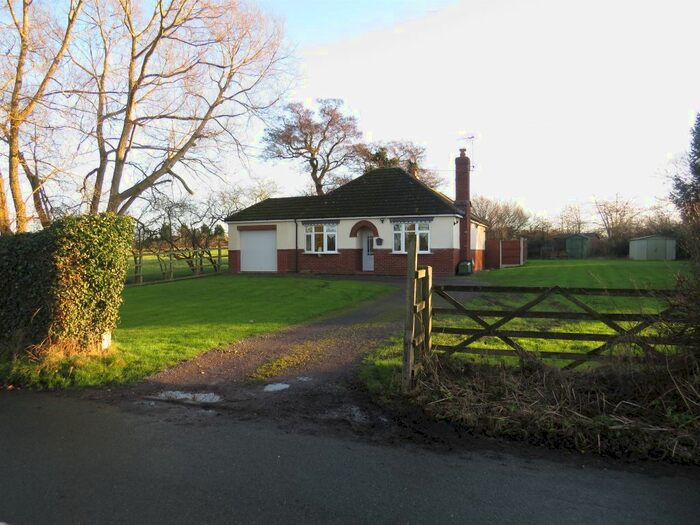 2 Bedroom Detached Bungalow For Sale In School Lane, Coven, Wolverhampton WV9