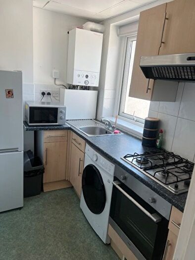 2 Bedroom Flat To Rent In Blanche Street, Cardiff, CF24