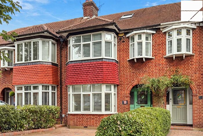 3 Bedroom Terraced House For Sale In Balliol Avenue, E4