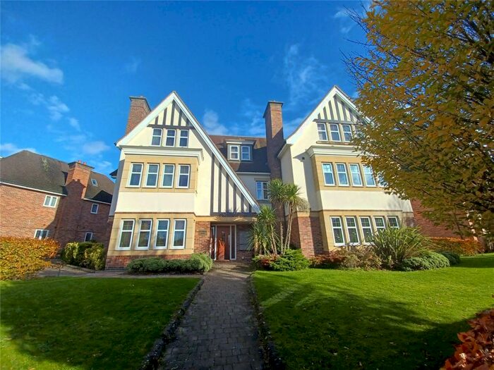 2 Bedroom Flat To Rent In Bracebridge House, Bedford Road, Sutton Coldfield, B75