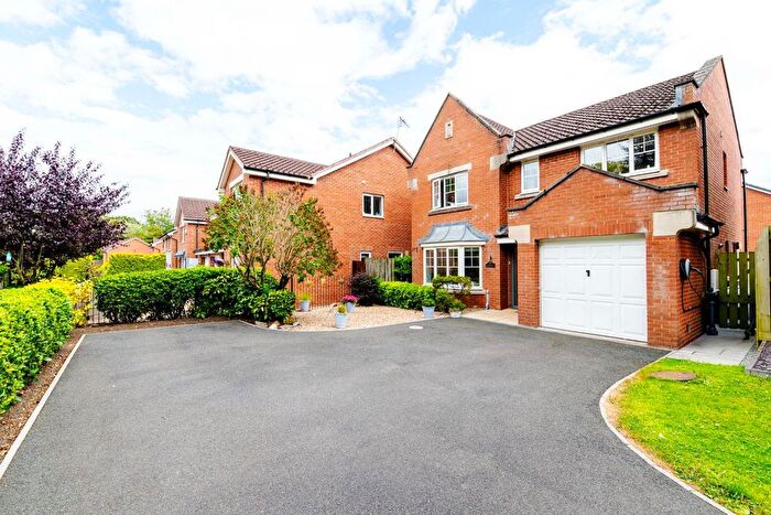 4 Bedroom Detached House For Sale In Hawthorn Drive, School Aycliffe, DL5