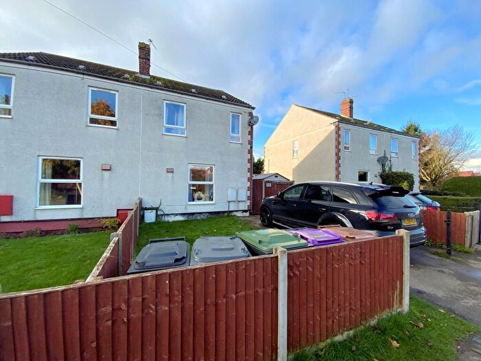 3 Bedroom Semi-Detached House For Sale In High Dyke, Navenby, Lincoln, LN5