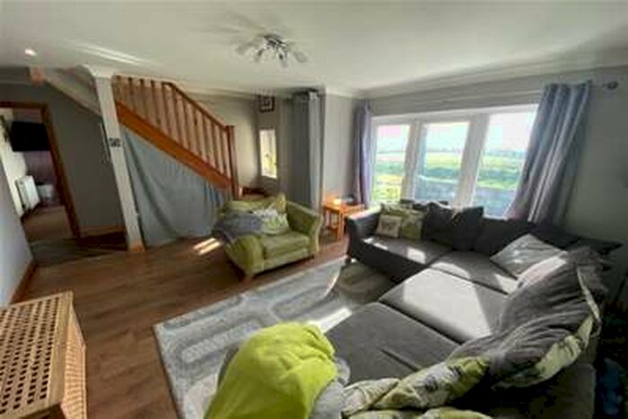 2 Bedroom Terraced House To Rent In Johnston, Haverfordwest, SA62