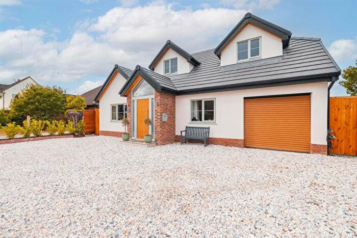 3 Bedroom Detached House For Sale In Field Hey Lane, Willaston, Neston, Cheshire, CH64