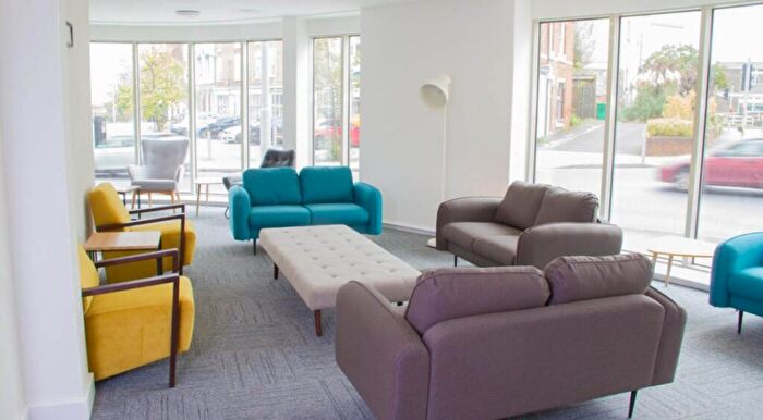 Apartment To Rent In Orbtial House, Ilkestone Road, Nottingham, NG7