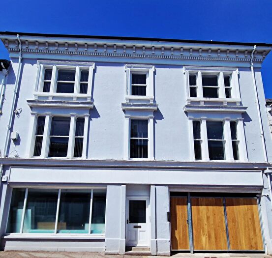 1 Bedroom Flat To Rent In Bridgeland Street, Bideford, EX39