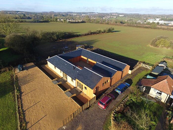 4 Bedroom Detached House To Rent In , SN13