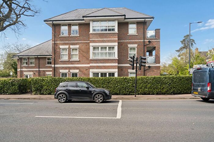 2 Bedroom Flat To Rent In Common Road, Alpine House Common Road, HA7