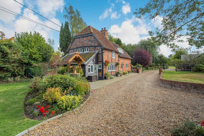 5 Bedroom Equestrian Facility For Sale In Ivinghoe Aston, LU7