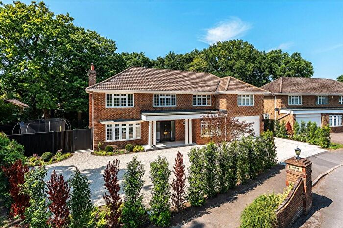 5 Bedroom Detached House For Sale In Birch Grove, Pyrford, Woking, Surrey, GU22