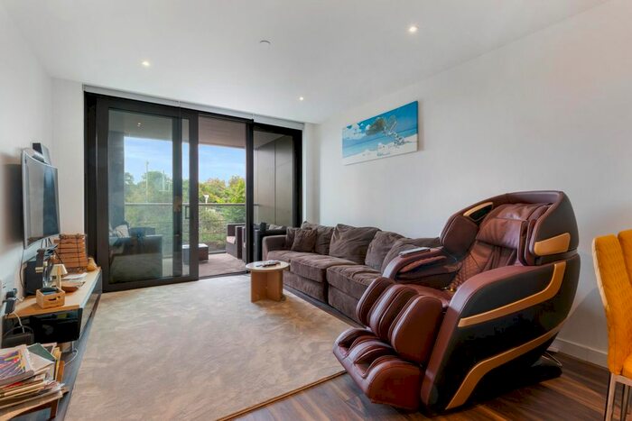 1 Bedroom Flat To Rent In Huntington House, Prince Of Wales Drive, London, SW11