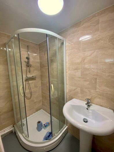 1 Bedroom Flat To Rent In Springfield, Park Road, Bingley, West Yorkshire, BD16