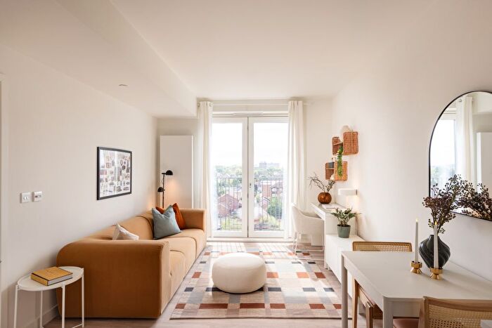 1 Bedroom Flat For Sale In Sheepcote Road, Harrow, HA1