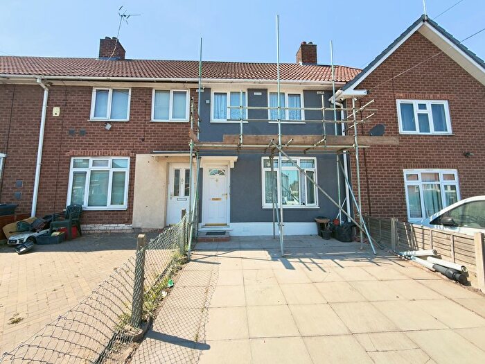 3 Bedroom Terraced House To Rent In Lea Ford Road, Birmingham, B33