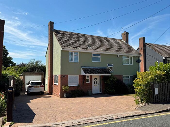 4 Bedroom Detached House For Sale In Waterside Road, Bradwell-on-sea, CM0