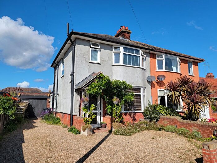 3 Bedroom Semi-detached House For Sale In Shafto Road, Ipswich, Suffolk, IP1
