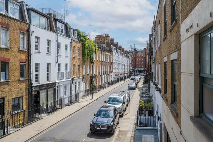1 Bedroom Flat To Rent In Old Marylebone Road, Marylebone, London, NW1