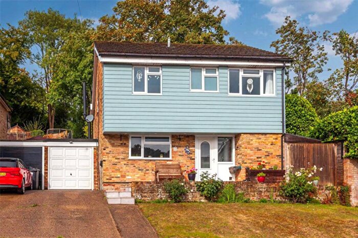 4 Bedroom Detached House For Sale In Highwoods Drive, Marlow, Buckinghamshire, SL7