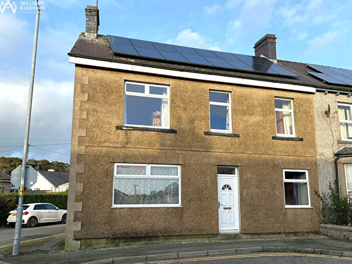 4 Bedroom Semi Detached House For Sale In Holyhead Road, Gwalchmai, Anglesey, LL65