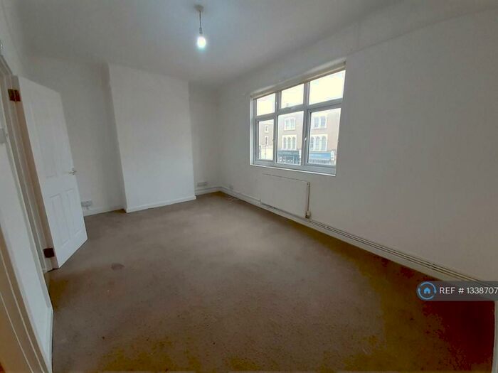 3 Bedroom Maisonette To Rent In Woodgrange Road, London, E7