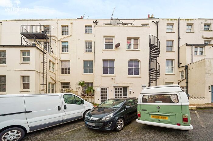 Studio To Rent In Sillwood Place, Brighton, East Sussex, BN1