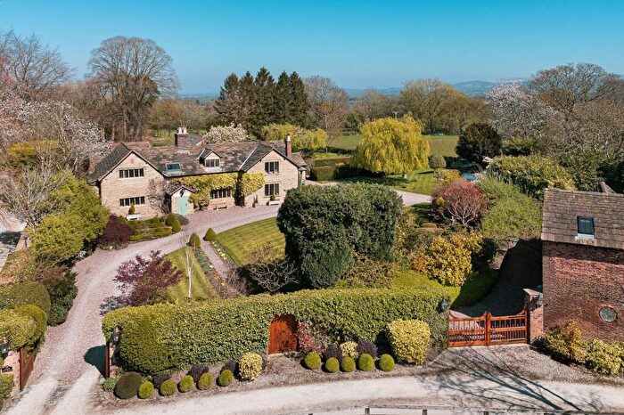 4 Bedroom Detached House For Sale In Wilmslow Road, Mottram St. Andrew, SK10