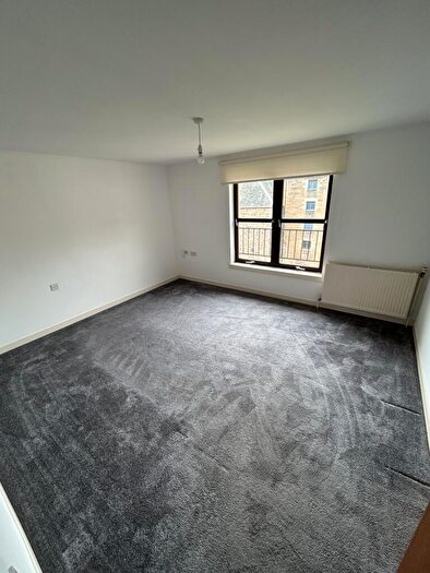 2 Bedroom Apartment To Rent In Ft, Tytler Gardens, Off Milton Street, Edinburgh, EH8