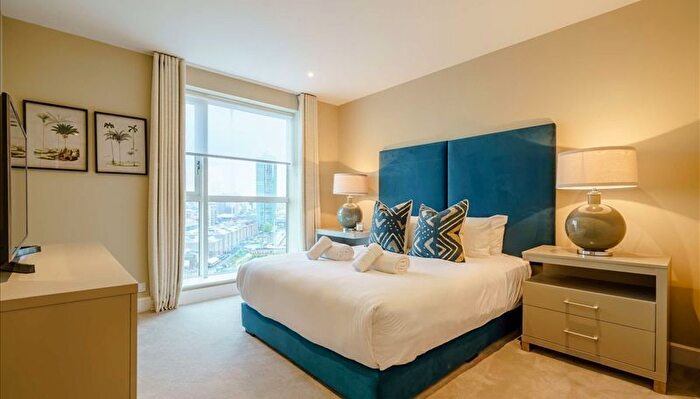 2 Bedroom Flat To Rent In Westferry Circus, London, E14