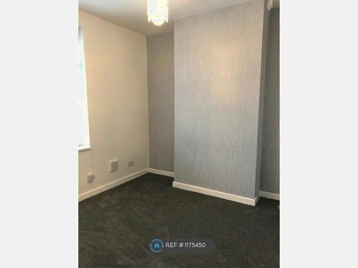 2 Bedroom Terraced House To Rent In Langham Street, Ashton-Under-Lyne OL7