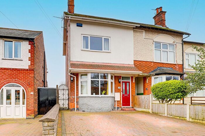 3 Bedroom Semi Detached House For Sale In Hazel Grove, Mapperley, NG3