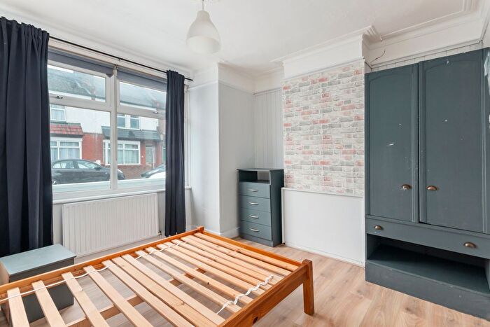 4 Bedroom Property To Rent In Kenlor Road, London, SW17