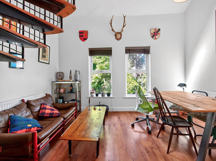 1 Bedroom Apartment To Rent In Ridley Road, London, E8