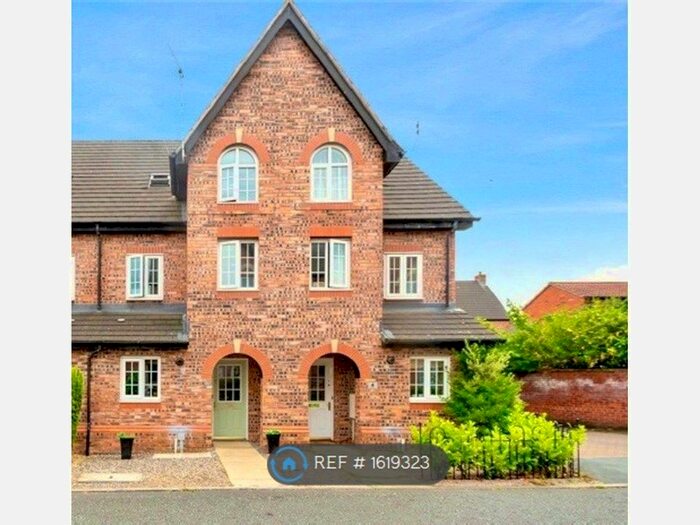 3 Bedroom Terraced House To Rent In Spey Close, Middlewich, CW10