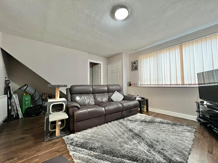 3 Bedroom End Of Terrace House For Sale In Bromley Close, Bispham, FY2