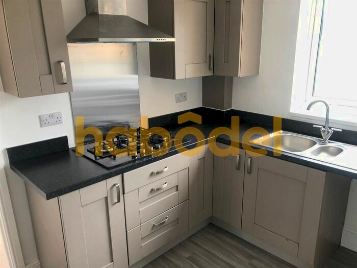 3 Bedroom Semi-Detached House To Rent In Charlaw Close, Sacriston, Durham, DH7