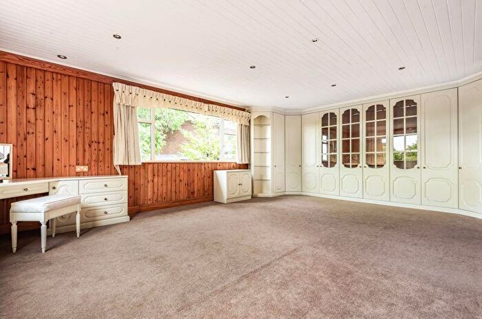 5 Bedroom Detached House To Rent In Park Road, Kenley, CR8