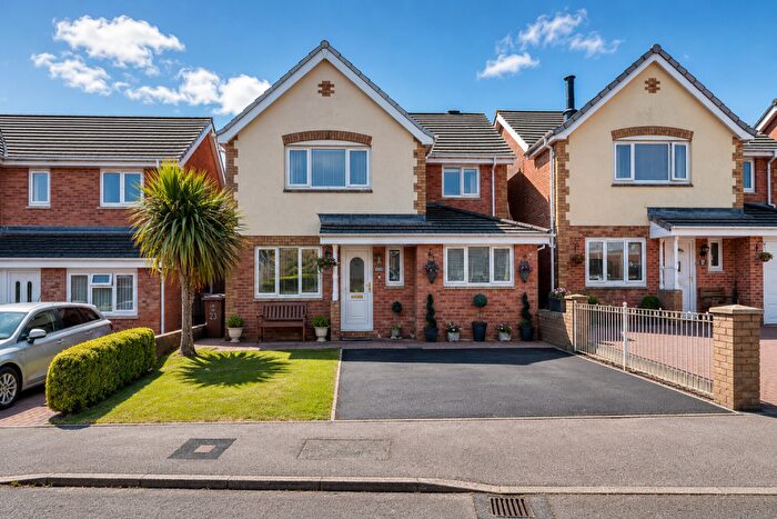 4 Bedroom Detached House For Sale In Cae Celyn, Crospenmaen, Crumlin, NP11