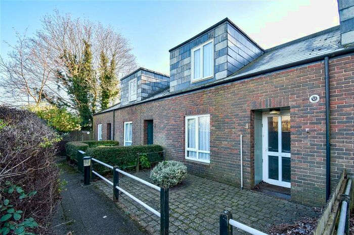 2 Bedroom Terraced House To Rent In Rackham Close, Cambridge, CB4