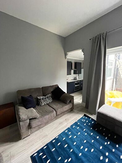 4 Bedroom Terraced House To Rent In Windmill Hill Lane, Derby, DE22