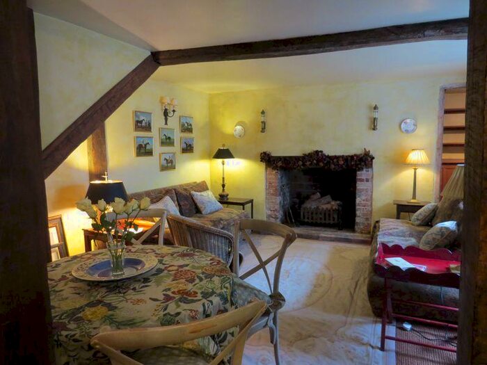 1 Bedroom Detached House To Rent In Midhurst, Nr Petersfield / Chichester / Petworth / West Sussex, GU29