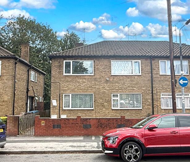 2 Bedroom Flat For Sale In Cranbourne Street, Hull, HU3