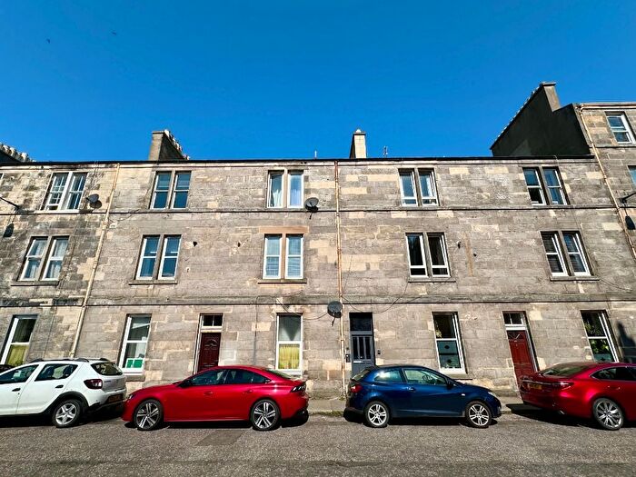 1 Bedroom Flat To Rent In Adelphi Grove, Portobello, Edinburgh, EH15