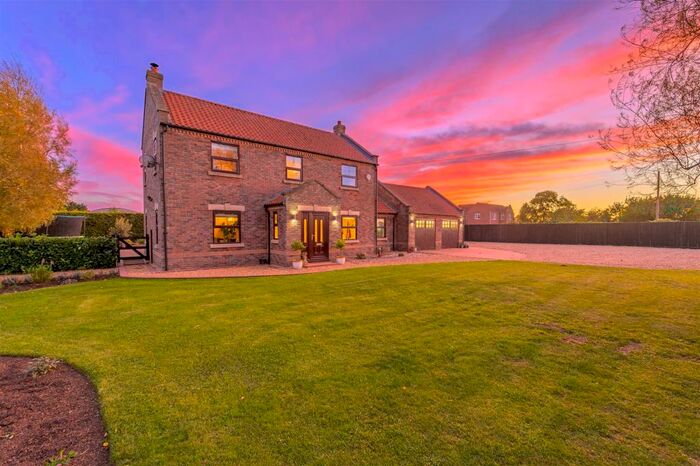 4 Bedroom Detached House For Sale In Donington Road, Swineshead, Boston, PE20
