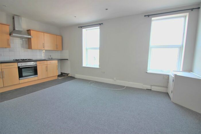 2 Bedroom Flat To Rent In Bridge Street, Southport, PR8
