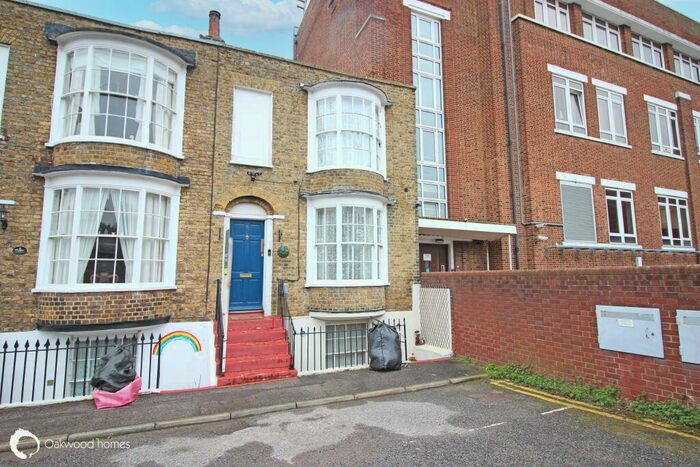 3 Bedroom End Of Terrace House To Rent In Addington Square, Margate, CT9