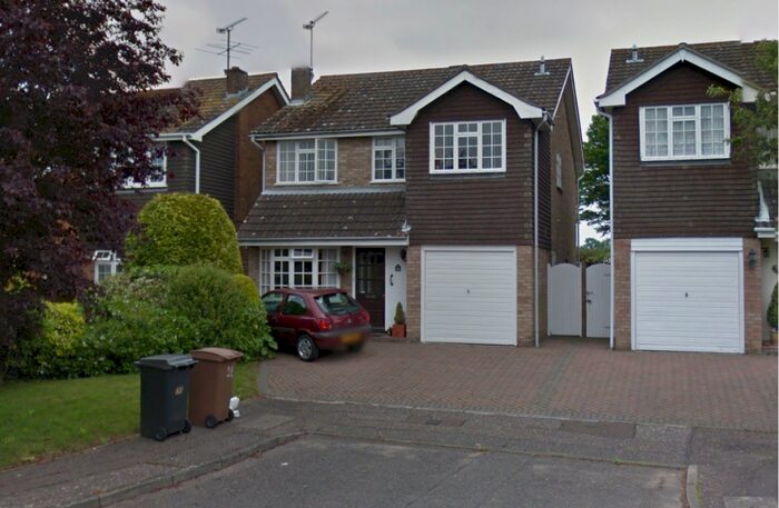 4 Bedroom Detached House To Rent In Russell Gardens, Chelmsford, CM2