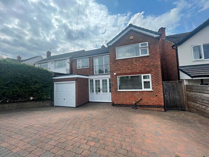 4 Bedroom Detached House To Rent In Boxley Drive, West Bridgford, NG2
