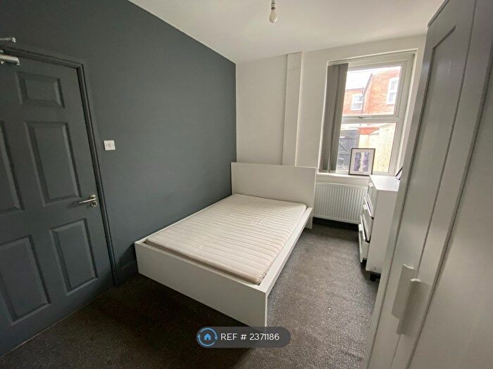 5 Bedroom Terraced House To Rent In Duchy Street, Salford, M6